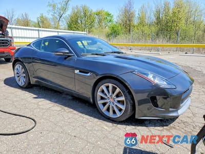 Czwarte zdjęcie samochodu z boku: 2015 JAGUAR F-TYPE VIN:SAJWA6AT4F8K16352 - miniatura