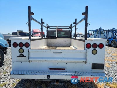 Zdjęcie 10 z 12 samochodu: 2017 CHEVROLET SILVERADO C3500 VIN:1GB3CYCG6HZ313965 - miniatura