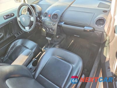 Zdjęcie 8 z 12 samochodu: 2006 VOLKSWAGEN NEW BEETLE CONVERTIBLE OPTION PACKAGE 1 VIN:3VWRF31YX6M310509 - miniatura