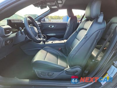 Zdjęcie 7 z 13 samochodu: 2026 FORD MUSTANG VIN:1FAGP8UH5T5108717 - miniatura
