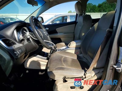Zdjęcie 7 z 13 samochodu: 2014 DODGE JOURNEY SXT VIN:3C4PDCBB3ET180930 - miniatura