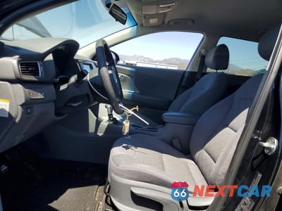 Zdjęcie 7 z 13 samochodu: 2019 KIA NIRO LX VIN:KNDCB3LC4K5275021 - miniatura