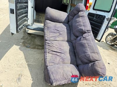Zdjęcie 13 z 14 samochodu: 2021 GMC SAVANA G2500 VIN:1GTW7AF71M1246393 - miniatura