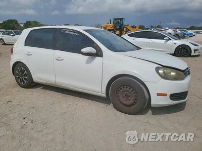 Czwarte zdjęcie samochodu z boku: 2013 VOLKSWAGEN GOLF VIN:WVWDB7AJ7DW043278 - miniatura