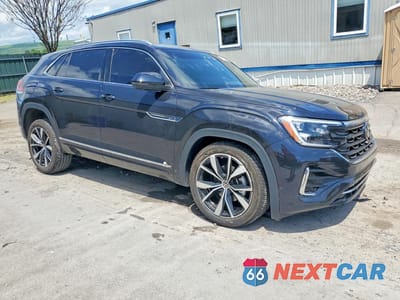 Czwarte zdjęcie samochodu z boku: 2025 VOLKSWAGEN ATLAS CROSS SPORT SEL PREMIUM R-LINE VIN:1V2FE2CA0SC224946 - miniatura