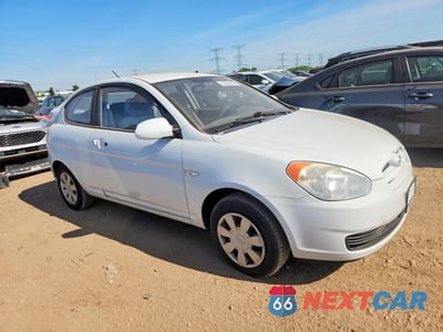Czwarte zdjęcie samochodu z boku: 2007 HYUNDAI ACCENT GS VIN:KMHCM36C37U021296 - miniatura