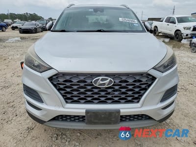 Piąte zdjęcie samochodu w środku: 2019 HYUNDAI TUCSON SEL VIN:KM8J33AL1KU941650 - miniatura