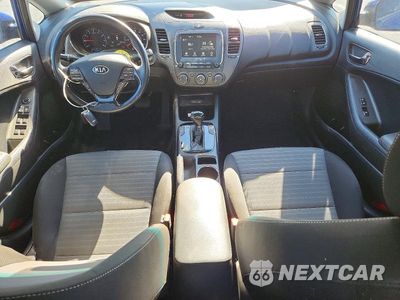 Zdjęcie 8 z 12 samochodu: 2018 KIA FORTE S VIN:3KPFL4A79JE267635 - miniatura