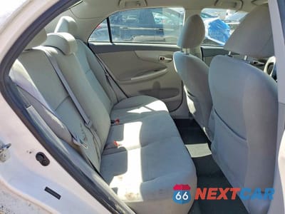 Zdjęcie 10 z 12 samochodu: 2010 TOYOTA COROLLA LE VIN:1NXBU4EE5AZ333194 - miniatura