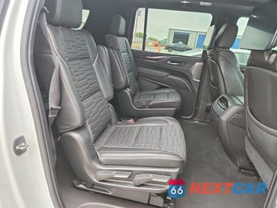 Zdjęcie 11 z 13 samochodu: 2021 CADILLAC ESCALADE ESV PREMIUM LUXURY PLATINUM VIN:1GYS4MKL5MR319465 - miniatura