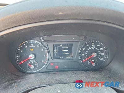 Zdjęcie 9 z 13 samochodu: 2018 KIA SORENTO L VIN:5XYPG4A33JG351314 - miniatura
