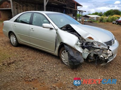 Czwarte zdjęcie samochodu z boku: 2006 TOYOTA CAMRY STANDARD VIN:JTDBE32K363042308 - miniatura