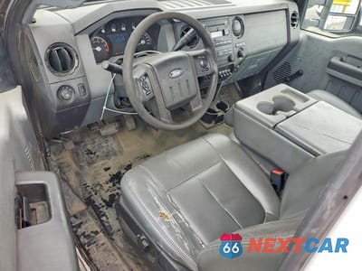 Zdjęcie 8 z 12 samochodu: 2012 FORD F250 SUPER DUTY VIN:1FDBF2A61CEA17897 - miniatura