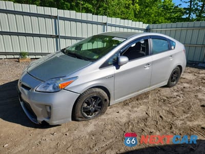 2015 TOYOTA PRIUS TWO JTDKN3DU0F1875901 - główne zdjęcie licytacji z USA - miniatura