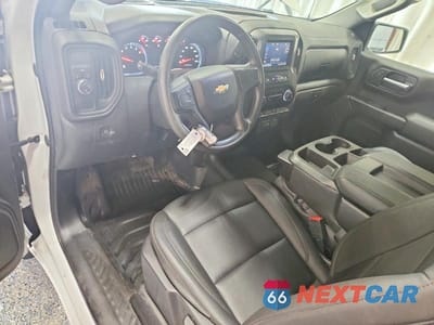Zdjęcie 8 z 12 samochodu: 2023 CHEVROLET SILVERADO C1500 VIN:3GCNAAEK8PG359797 - miniatura