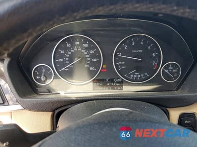 Zdjęcie 9 z 13 samochodu: 2015 BMW 328 XI SULEV VIN:WBA3B5G56FNS18619 - miniatura