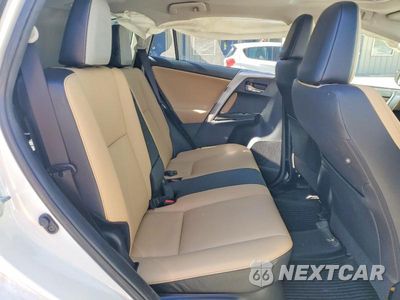 Zdjęcie 11 z 13 samochodu: 2017 TOYOTA RAV4 HV LIMITED VIN:JTMDJREV7HD073233 - miniatura