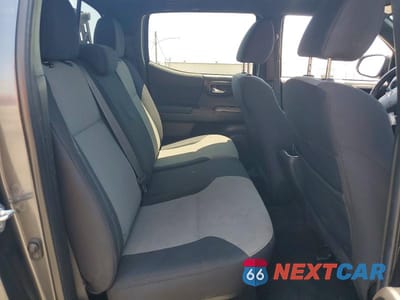 Zdjęcie 10 z 12 samochodu: 2023 TOYOTA TACOMA TRD OFF-ROAD VIN:3TMCZ5AN5PM565992 - miniatura