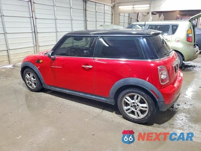 Drugie zdjęcie samochodu z przodu: 2013 MINI COOPER VIN:WMWSU3C53DT683013 - miniatura