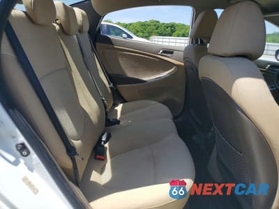 Zdjęcie 10 z 12 samochodu: 2012 HYUNDAI ACCENT GLS VIN:KMHCT4AE8CU054080 - miniatura