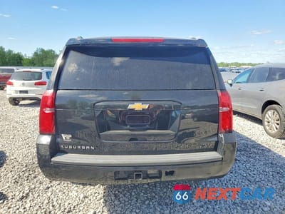 Zdjęcie 6 z 13 samochodu: 2019 CHEVROLET SUBURBAN K1500 LT VIN:1GNSKHKC6KR143937 - miniatura