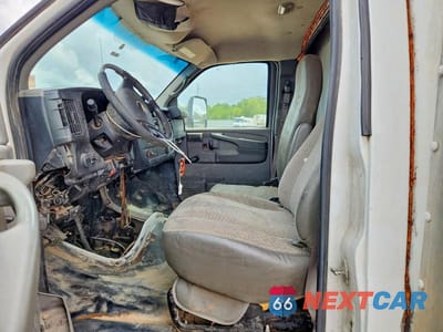 Zdjęcie 7 z 14 samochodu: 2015 CHEVROLET EXPRESS G3500 VIN:1GB3G4CG9F1286446 - miniatura