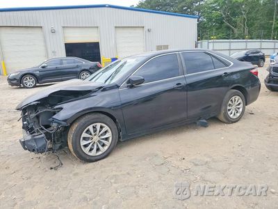 2015 TOYOTA CAMRY LE 4T1BF1FK1FU025198 - główne zdjęcie licytacji z USA - miniatura