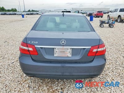 Zdjęcie 6 z 12 samochodu: 2010 MERCEDES-BENZ E 350 VIN:WDDHF5GB3AA102786 - miniatura