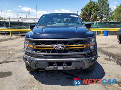 Piąte zdjęcie samochodu w środku: 2025 FORD F150 TREMOR VIN:1FTFW4L87SFC26098 - miniatura