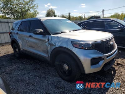 Czwarte zdjęcie samochodu z boku: 2020 FORD EXPLORER POLICE INTERCEPTOR VIN:1FM5K8AB1LGC65533 - miniatura