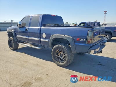 Drugie zdjęcie samochodu z przodu: 2002 GMC NEW SIERRA K1500 VIN:2GTEK19T721266092 - miniatura