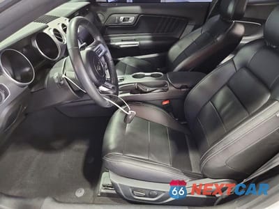 Zdjęcie 7 z 12 samochodu: 2022 FORD MUSTANG VIN:1FA6P8TH2N5145319 - miniatura
