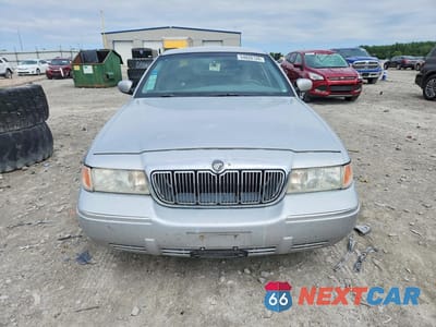 Piąte zdjęcie samochodu w środku: 2002 MERCURY GRAND MARQUIS LS VIN:2MEFM75W82X615337 - miniatura