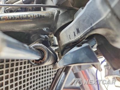 Zdjęcie 9 z 9 samochodu: 2015 KTM 1290 VIN:VBKV59406FM925775 - miniatura
