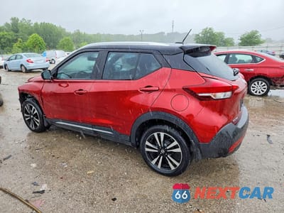 Drugie zdjęcie samochodu z przodu: 2019 NISSAN KICKS SR VIN:3N1CP5CU4KL569799 - miniatura