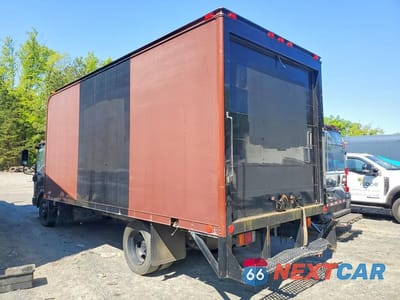 Drugie zdjęcie samochodu z przodu: 2017 ISUZU NQR BOX TRUCK VIN:JALE5W169H7900975 - miniatura