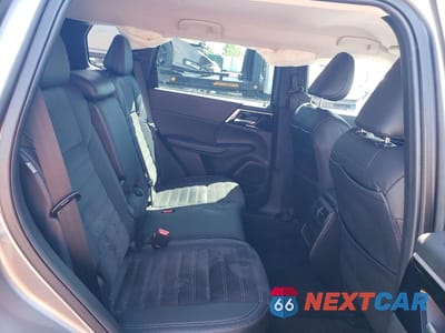 Zdjęcie 11 z 13 samochodu: 2023 MITSUBISHI OUTLANDER SE VIN:JA4J4UA86PZ039955 - miniatura
