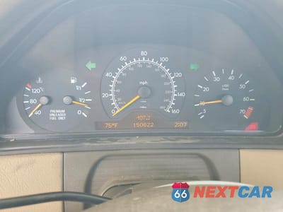 Zdjęcie 9 z 12 samochodu: 1996 MERCEDES-BENZ E 320 VIN:WDBJF55F4TJ005101 - miniatura
