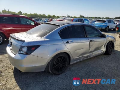 Trzecie zdjęcie samochodu z tyłu: 2010 HONDA ACCORD LXP VIN:1HGCP2F49AA152046 - miniatura