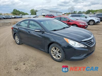 Czwarte zdjęcie samochodu z boku: 2014 HYUNDAI SONATA GLS VIN:5NPEB4AC7EH917169 - miniatura