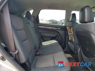 Zdjęcie 11 z 13 samochodu: 2012 KIA SORENTO LX VIN:5XYKT3A11CG279823 - miniatura