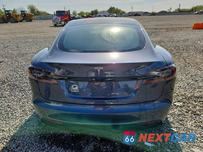 Zdjęcie 6 z 12 samochodu: 2021 TESLA MODEL S VIN:5YJSA1E55MF442103 - miniatura