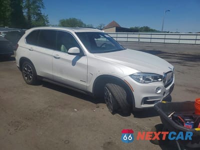 Czwarte zdjęcie samochodu z boku: 2017 BMW X5 XDRIVE35I VIN:5UXKR0C38H0V74215 - miniatura