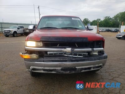 Piąte zdjęcie samochodu w środku: 2001 CHEVROLET SILVERADO K1500 VIN:2GCEK19T311251779 - miniatura