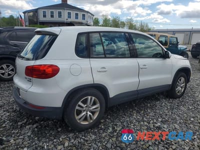 Trzecie zdjęcie samochodu z tyłu: 2014 VOLKSWAGEN TIGUAN S VIN:WVGBV3AX1EW564957 - miniatura