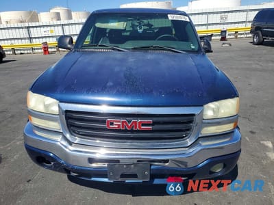 Piąte zdjęcie samochodu w środku: 2004 GMC NEW SIERRA C1500 VIN:2GTEC19T341383572 - miniatura