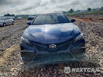 Piąte zdjęcie samochodu w środku: 2022 TOYOTA CAMRY SE VIN:4T1G11BK2NU049843 - miniatura