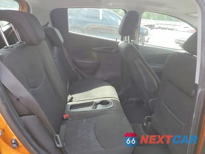 Zdjęcie 10 z 12 samochodu: 2019 CHEVROLET SPARK LS VIN:KL8CB6SA9KC732010 - miniatura