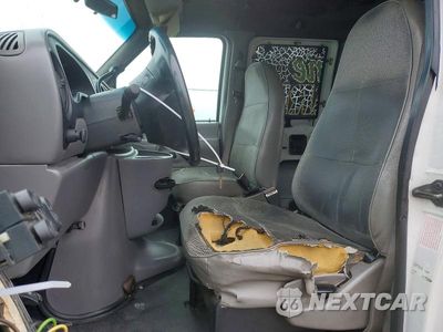 Zdjęcie 7 z 13 samochodu: 1997 FORD ECONOLINE E350 SUPER DUTY VIN:1FBJS31L9VHA26747 - miniatura
