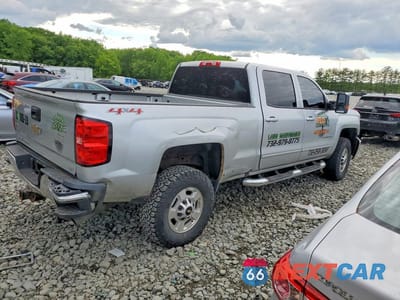 Trzecie zdjęcie samochodu z tyłu: 2016 CHEVROLET SILVERADO K2500 HEAVY DUTY LT VIN:1GC1KVEG9GF212145 - miniatura